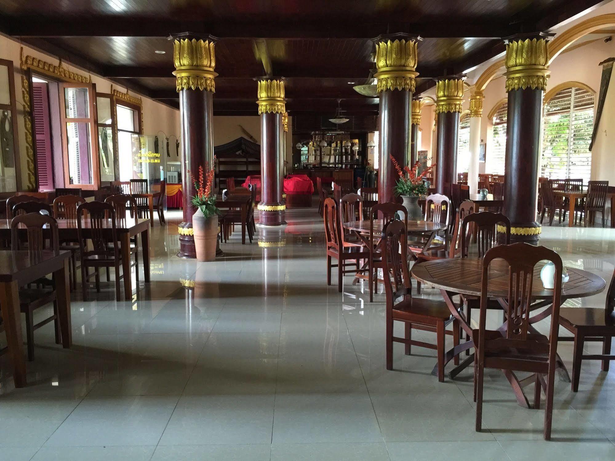 Champasak Palace Hotel Pakse Exteriér fotografie