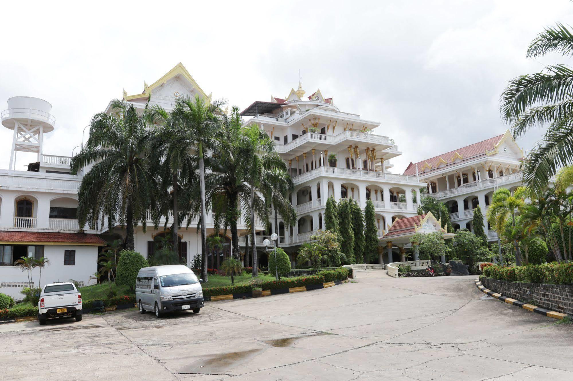 Champasak Palace Hotel Pakse Exteriér fotografie