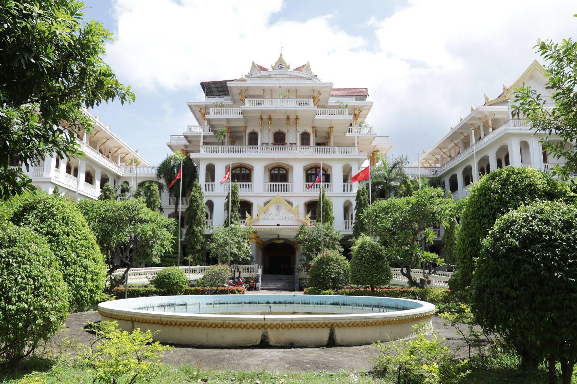 Champasak Palace Hotel Pakse Exteriér fotografie